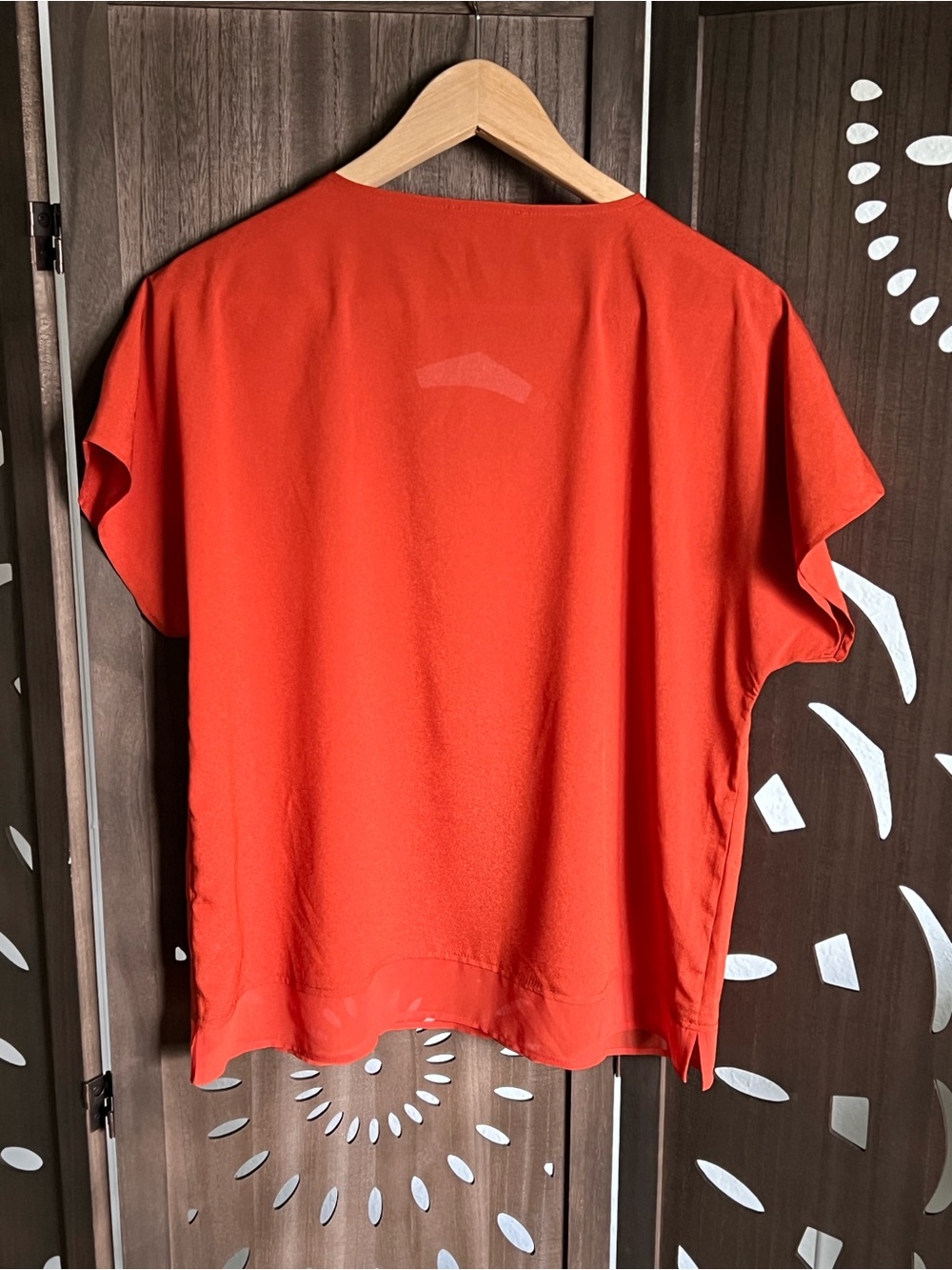 DKNY Orange V-Neck Short Sleeve Blouse - Picture 4 of 4